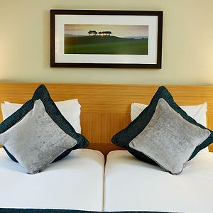 Executive Kamer met Twee Aparte Bedden